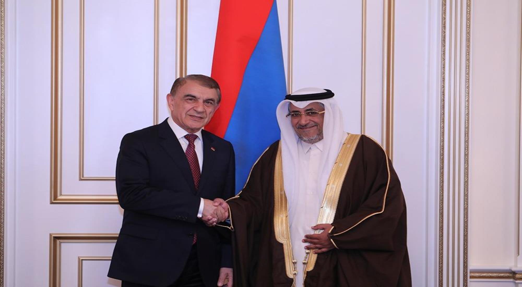 الرئيس الأرميني يستقبل نائب رئيس مجلس الشورى