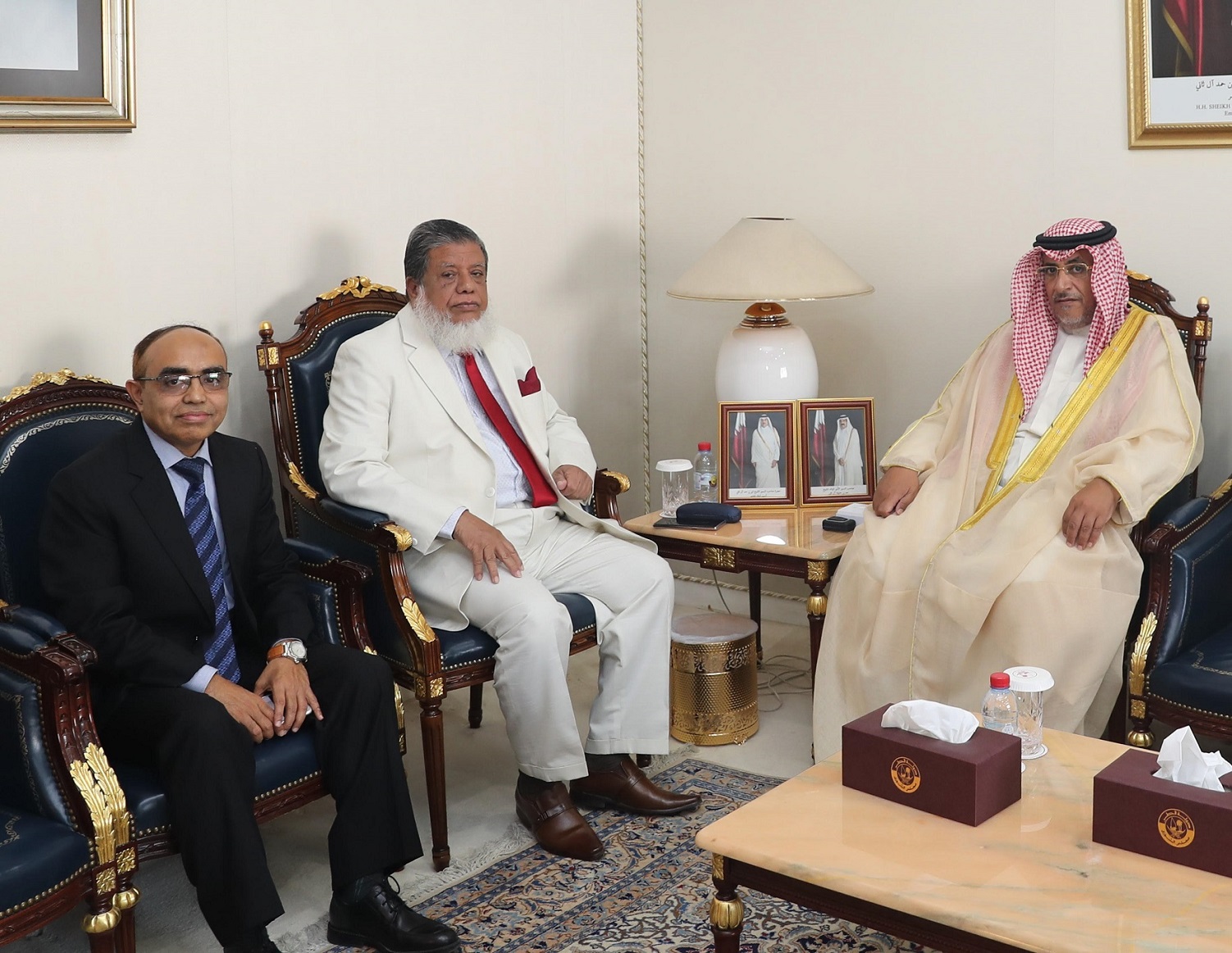 Shura Deputy Speaker met Ambassador of Bangladesh to Doha