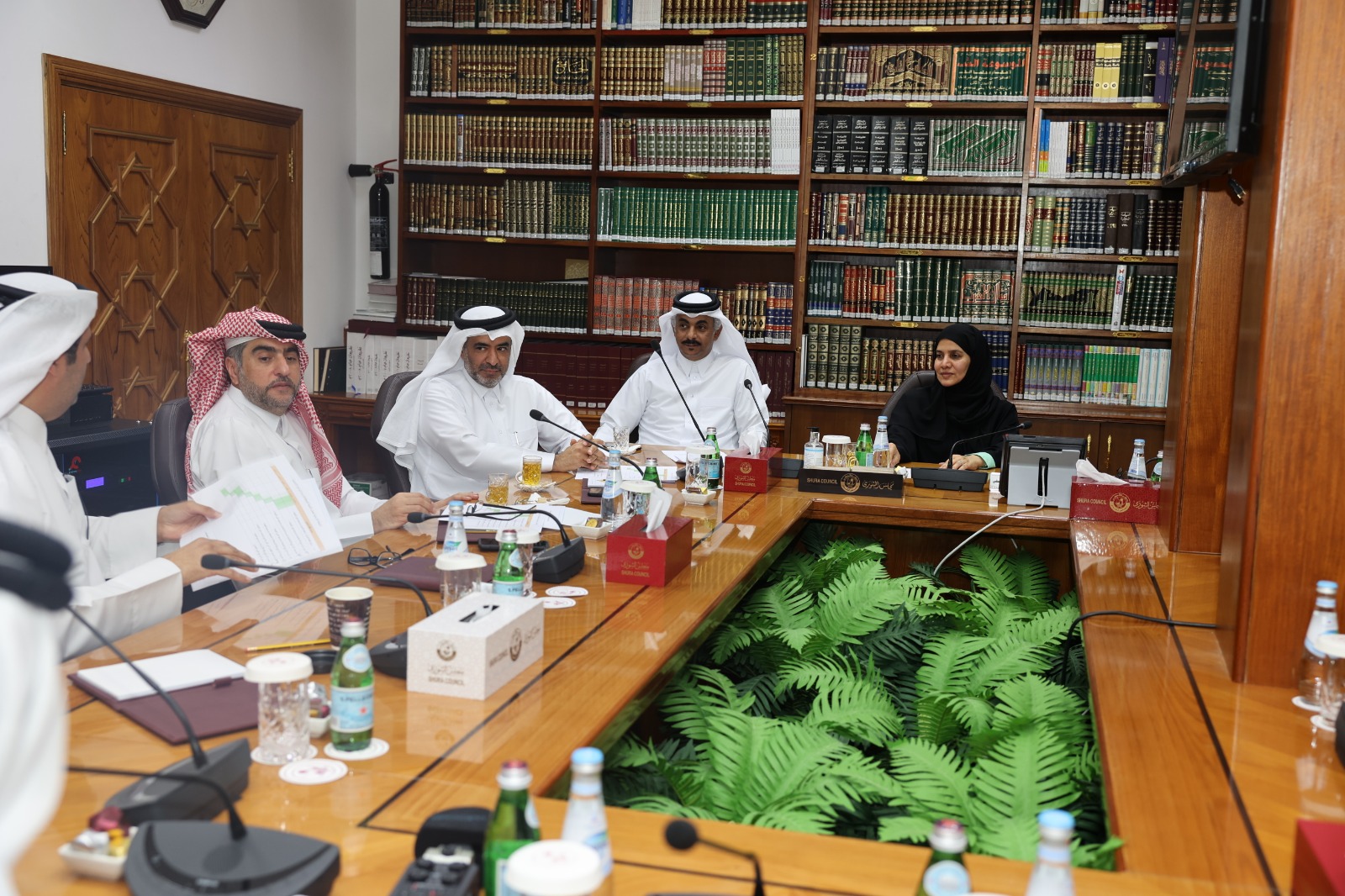 اجتماع اللجنة المؤقتة لدراسة البرامج الانتخابية لمرشحي مجلس الشورى